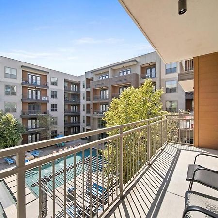 Downtown Houston Deluxe King Suite With Spa Amenities, Pool And Free Parking Esterno foto